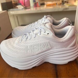 Hoka One One Bondi 8 Wide Sneakers NEW